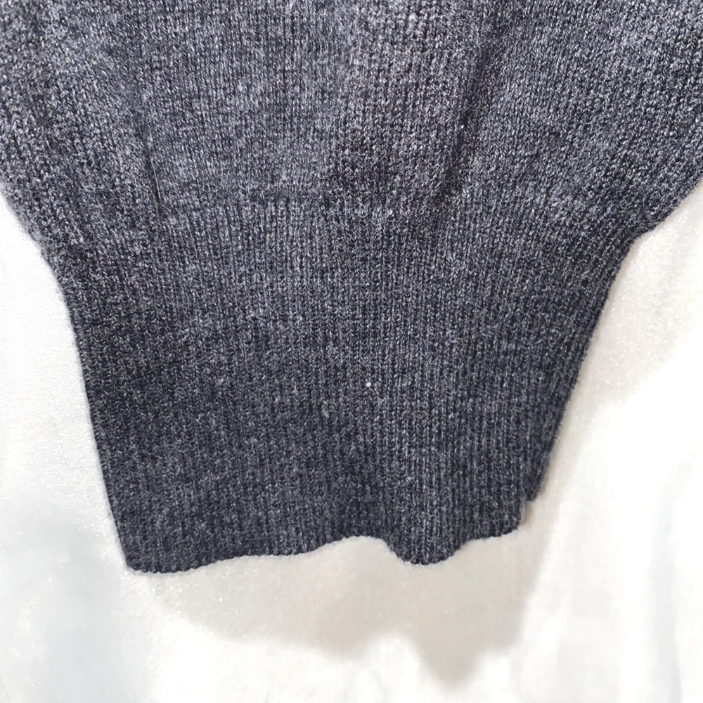 Men Marc Ecko Grey Checkered V-Neck Sweater Sz Xl - image 7